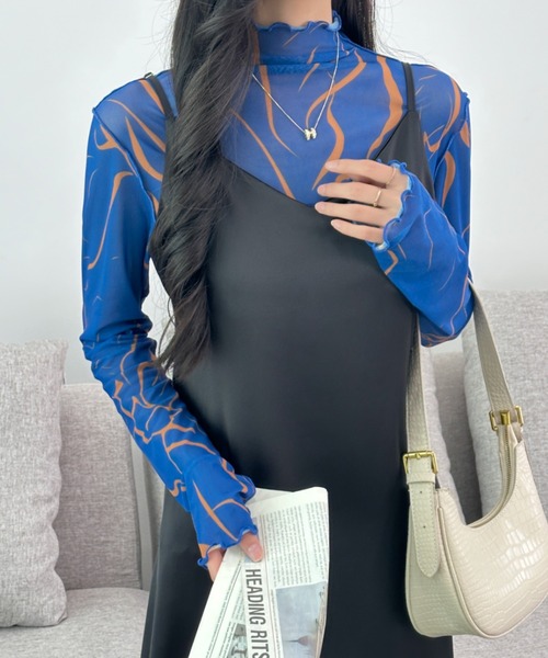 emi+(エミプラス)の「シースルーハイネックマーブル柄シアーインナーカットソー(Tシャツ/カットソー・レディース・グリーン系その他/ブラウン系その他/ブルー系その他/ブラック系その他・L/M)」の5枚目の写真