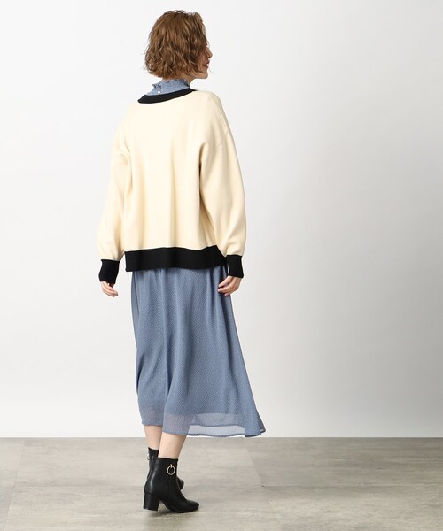 grove（グローブ）の「◆1枚で華やか見え トラッドジャカードカーディガン（カーディガン/ボレロ・レディース・アイボリー/ブラック/ダークグリーン/グレー系1/ブラック系1/ベージュ系4・01/02/03/04/05）」の10枚目の写真