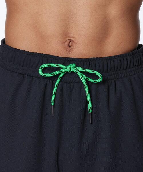 UNDER ARMOUR(アンダーアーマー)の「UAベースライン ショーツ(バスケットボール/メンズ)(その他パンツ・メンズ・ブラック系その他・M/XL/L/S)」の5枚目の写真