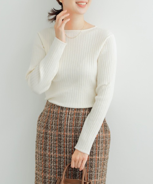 URBAN RESEARCH DOORS(アーバンリサーチドアーズ)の「『UR GREEN』ボートネックワイドリブニット(ニット/セーター・レディース・アイボリー/ブラック/グリーン系その他・MEDIUM)」の9枚目の写真