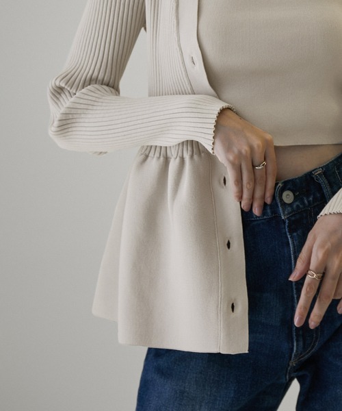 SALON adam et rope'（サロン アダム エ ロペ）の「【雑誌掲載】リブニットビスチェ【セットアップ対応・洗える】（チューブトップ・レディース・ブラック/ライトグレー/キャメル・FREE）」の11枚目の写真