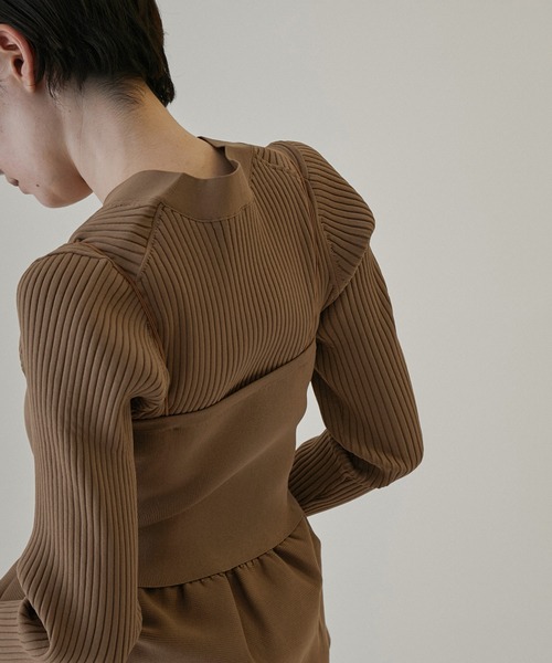 SALON adam et rope'（サロン アダム エ ロペ）の「【雑誌掲載】リブニットビスチェ【セットアップ対応・洗える】（チューブトップ・レディース・ブラック/ライトグレー/キャメル・FREE）」の15枚目の写真