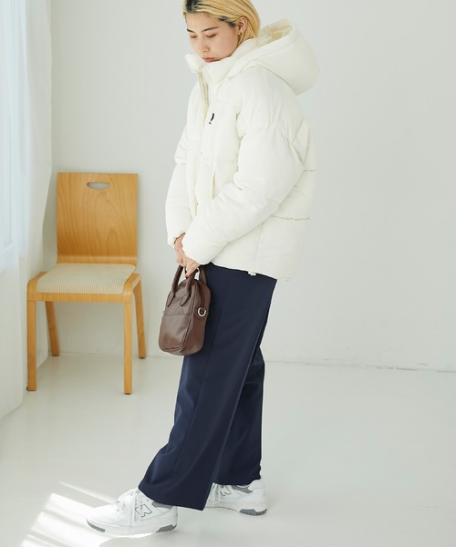 U.S. POLO ASSN.(ユーエスポロアッスン)の「U.S. POLO ASSN. /ユーエスポロアッスン 別注 ワンポイント刺繍 中綿オーバーサイズ フードブルゾン(ダウンジャケット/コート・レディース・アイボリー/ブラック/チャコール・FREE)」の10枚目の写真