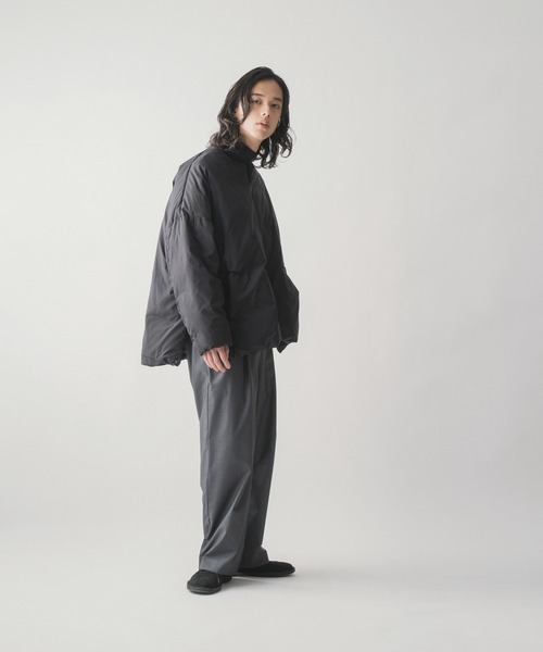 miffew（ミフュー）の「「miffew / ミフュー 」NO COLLAR OVER DOWN JACKET（ダウンジャケット/コート・レディース・ブラック/ベージュ/ブルー/アイボリー/ブラウン/グレイッシュベージュ・2/4/3/1）」の22枚目の写真