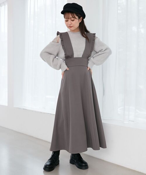 MAJESTIC LEGON(マジェスティックレゴン)の「【WEB限定アイテム】スカートにもなるフリルジャンスカ(ジャンパースカート・レディース・グレー/ブラック・SMALL/MEDIUM)」の2枚目の写真