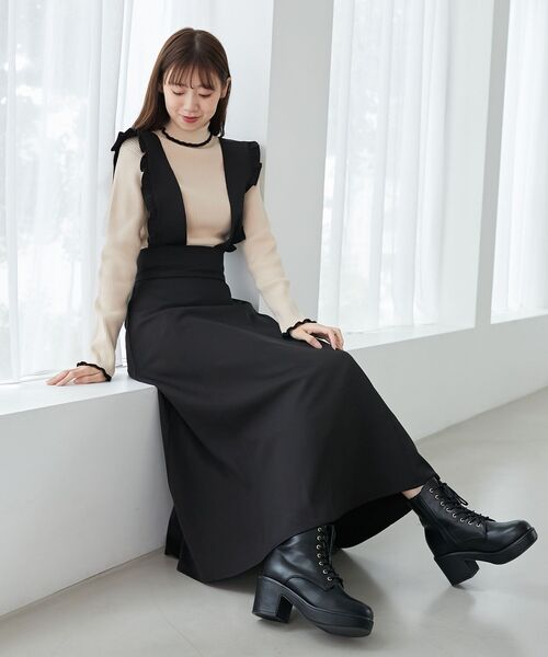 MAJESTIC LEGON(マジェスティックレゴン)の「【WEB限定アイテム】スカートにもなるフリルジャンスカ(ジャンパースカート・レディース・グレー/ブラック・SMALL/MEDIUM)」の3枚目の写真