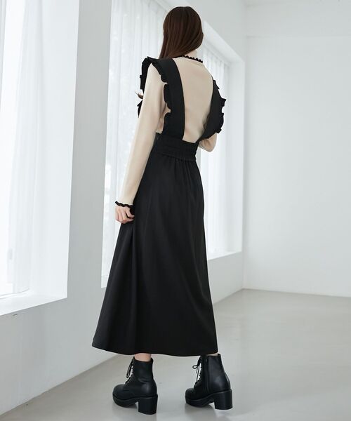 MAJESTIC LEGON(マジェスティックレゴン)の「【WEB限定アイテム】スカートにもなるフリルジャンスカ(ジャンパースカート・レディース・グレー/ブラック・SMALL/MEDIUM)」の6枚目の写真