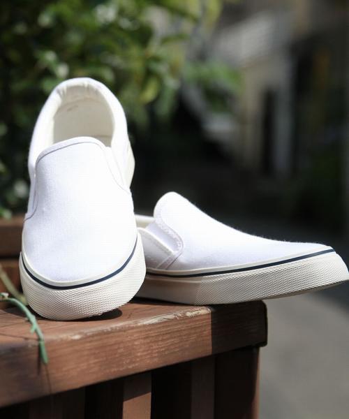 coen(コーエン)の「キャンバススリッポン(スリッポン・メンズ・ホワイト/ネイビー/マスタード・MEDIUM/SMALL/LARGE)」の1枚目の写真