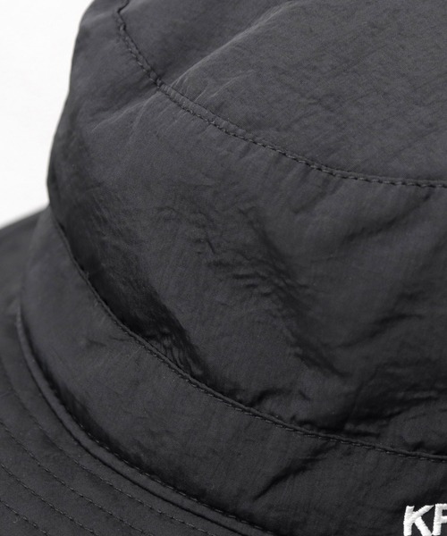 KRIFF MAYER（クリフメイヤー）の「タフタナイロン 裏ボア イヤーフラップ付き アドベンチャーハット（ハット・メンズ・ブラック・FREE）」の9枚目の写真