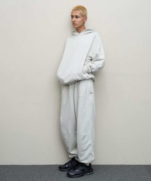 Russell Athletic(ラッセルアスレティック)の「【BAL(バル)/2024春夏】BAL / RUSSELL ATHLETIC HIGH COTTON SWEATPANT(スウェットパンツ・メンズ・アイボリー/ブラック・1/2/3)」の11枚目の写真