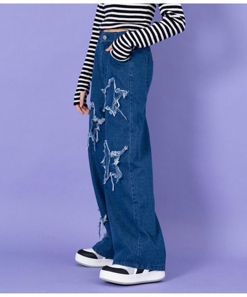 ANAP GiRL(アナップガール)の「星モチーフデニムワイドパンツ(デニムパンツ・キッズ・ライトブルー・XS/S/M)」の6枚目の写真