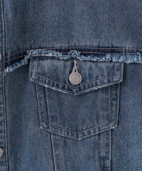 repipi armario（レピピ アルマリオ）の「デニムルーズGジャン（デニムジャケット・キッズ・インディゴブルー/ライトブルー・LARGE/SMALL/MEDIUM）」の4枚目の写真