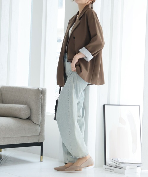 VIVIAN(ヴィヴィアン)の「ポインテッドトゥVカット切り替えデザインフラットパンプス(パンプス・レディース・ブラック/ベージュ/プラチナム/グレー系その他7/ゴールド・S/M/L/LL)」の15枚目の写真