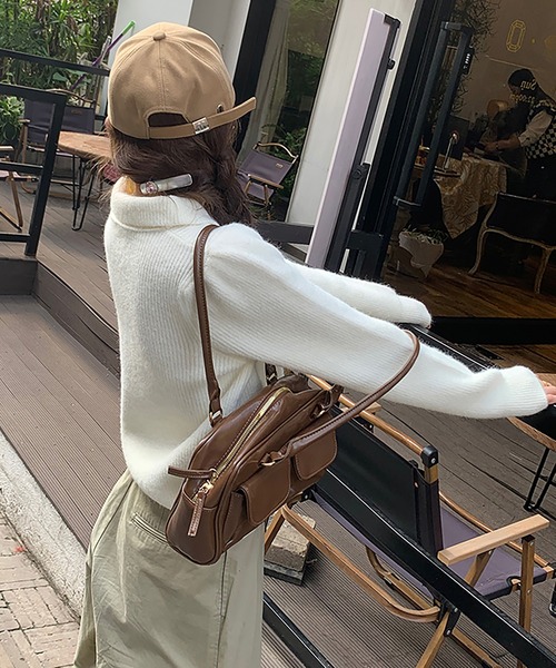 Doula Doula（ドゥーラドゥーラ）の「ポロカラーリブニット（ニット/セーター・レディース・ピンク/ベージュ/レッド/ブルー/アイボリー/ブラック・FREE）」の10枚目の写真