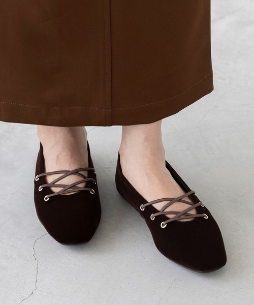 menue（メヌエ）の「【 新色追加 】レースアップ スクエアトゥ パンプス（パンプス・レディース・アイボリー/ブラック/ブラウン/ブラウン系その他2/ブラウン系その他・21.5cm/22.5cm/23.5cm/24.5cm/25.5cm/23.0cm/24.0cm/26.0cm/22.0cm/25.0cm）」の15枚目の写真