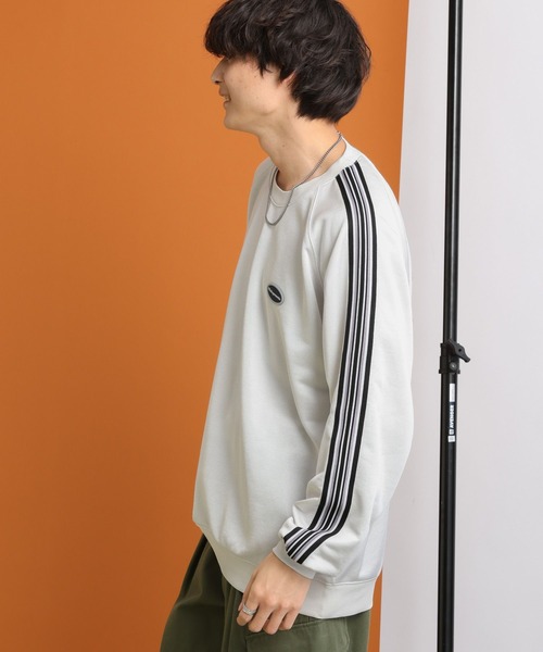 Ridingmania（ライディングマニア）の「【Ridingmania/ライディングマニア】サイドラインジャージ/ロゴワッペンプルオーバークルーネック（スウェット・メンズ・ブラック/グリーン/ホワイト/オリーブ・LARGE/MEDIUM）」の8枚目の写真