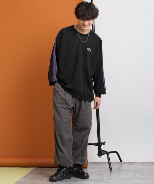 Ridingmania（ライディングマニア）の「【Ridingmania/ライディングマニア】サイドラインジャージ/ロゴワッペンプルオーバークルーネック（スウェット・メンズ・ブラック/グリーン/ホワイト/オリーブ・LARGE/MEDIUM）」の10枚目の写真