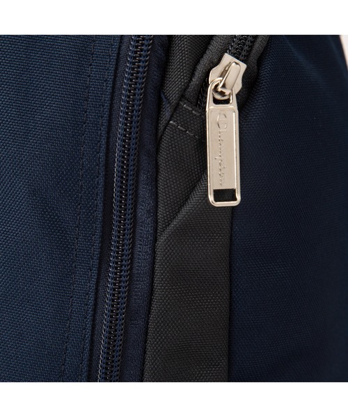 Champion（チャンピオン）の「Champion/チャンピオン ブライアン ボディバッグ 6L No.63823（ボディバッグ/ウエストポーチ・キッズ・ネイビー/ブラック/カーキ/グレー・FREE）」の15枚目の写真