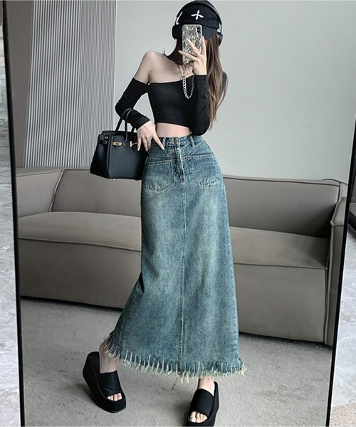 ROOPTOKYO(ループトウキョウ)の「▲Fringe Long Denim Skirt / フリンジロングデニムスカート(デニムスカート・レディース・ブルー・S/M/L)」の1枚目の写真