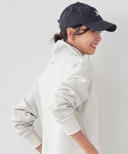 NEW ERA（ニューエラ）の「【NEW ERA×MICA&DEAL】 ”M"ロゴコラボレーションCAP（キャップ・レディース・グレイッシュベージュ/ベージュ/ネイビー・FREE）」の16枚目の写真