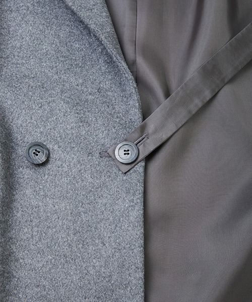 PERVERZE（パーバーズ）の「Light Square Wool Coat（ステンカラーコート・レディース・グレー・ONE SIZE）」の3枚目の写真