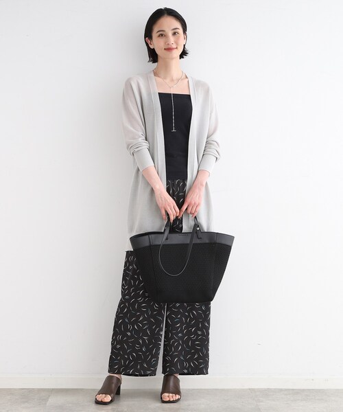 INDIVI（インディヴィ）の「◆【洗える】ペーパーヤーン着流しニットカーディガン（カーディガン/ボレロ・レディース・ライトグレー/ナチュラル/ブラウン系その他/ネイビー・05/13/15 /19/34/38）」の7枚目の写真