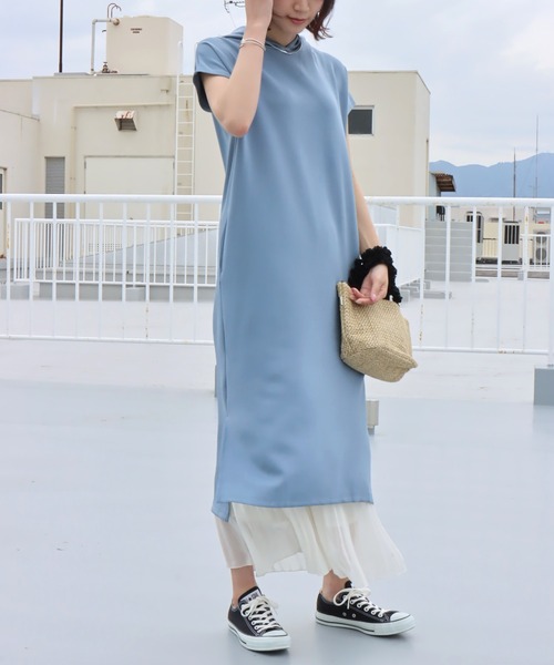 libelle more(リベル モア)の「薄手ポンチ フードワンピース(ワンピース・レディース・カーキ/グレイッシュベージュ/ブルー/ブラック・M)」の22枚目の写真