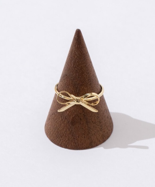 flower（フラワー）の「リボンリング（リング・レディース・ゴールド・FREE）」の7枚目の写真