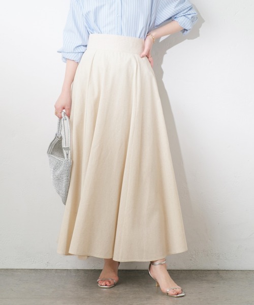 natural couture(ナチュラルクチュール)の「綿麻ハイウエストサーキュラースカート(スカート・レディース・イエロー/ドット/ライトベージュ/ブラック/ブルー・MEDIUM/LARGE)」の3枚目の写真