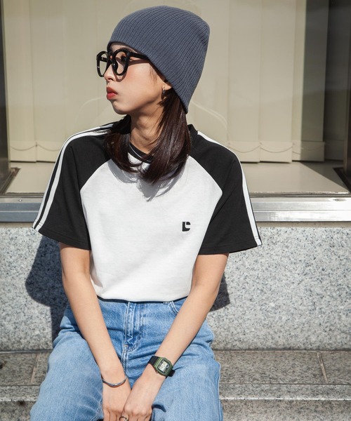 Chillfar（チルファー）の「ラグランラインスリーブリンガー刺繍Tシャツ（Tシャツ/カットソー・レディース・杢グレー/ブラック/ホワイト×ブラック/ホワイト/ブラウン/ネイビー/イエロー・FREE）」の3枚目の写真