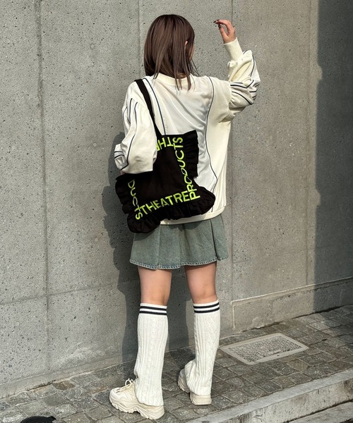THEATRE PRODUCTS（シアタープロダクツ）の「【THEATRE PRODUCTS/シアタープロダクツ】別注フリルロゴトートバック（トートバッグ・レディース・グリーン/ホワイト/ブラック・FREE）」の12枚目の写真