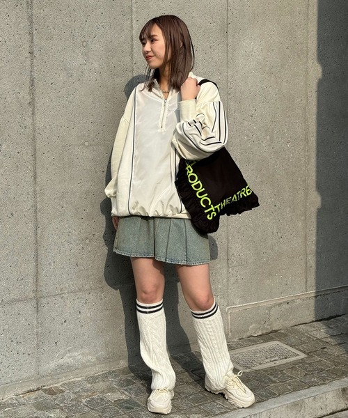 THEATRE PRODUCTS（シアタープロダクツ）の「【THEATRE PRODUCTS/シアタープロダクツ】別注フリルロゴトートバック（トートバッグ・レディース・グリーン/ホワイト/ブラック・FREE）」の11枚目の写真