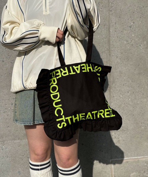 THEATRE PRODUCTS（シアタープロダクツ）の「【THEATRE PRODUCTS/シアタープロダクツ】別注フリルロゴトートバック（トートバッグ・レディース・グリーン/ホワイト/ブラック・FREE）」の10枚目の写真
