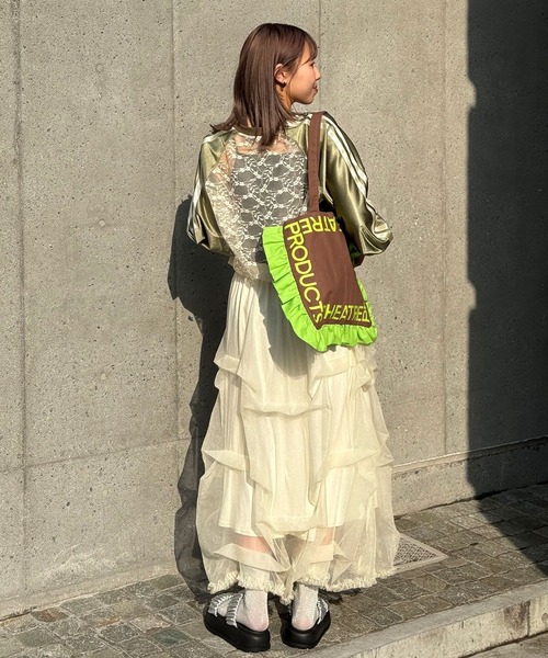 THEATRE PRODUCTS（シアタープロダクツ）の「【THEATRE PRODUCTS/シアタープロダクツ】別注フリルロゴトートバック（トートバッグ・レディース・グリーン/ホワイト/ブラック・FREE）」の17枚目の写真