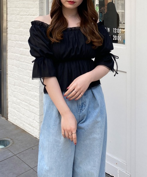 INGNI（イング）の「袖リボンチュールオフショル／ブラウス（シャツ/ブラウス・レディース・ブラック/オフホワイト/ピンク・M）」の9枚目の写真