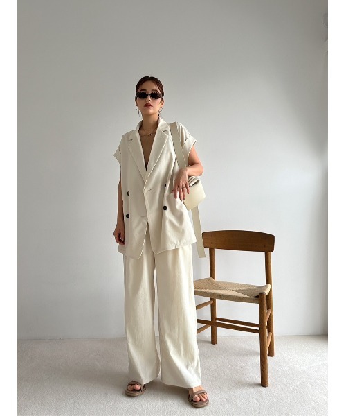 TRUNC（トランクエイティーエイト）の「No Sleeve Gilet Set Up（セットアップ・レディース・ブラック/アイボリー・FREE）」の20枚目の写真