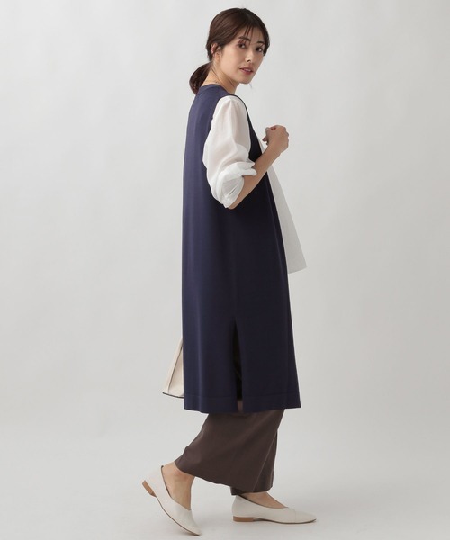 Elura(エルーラ)の「ニットロングジレ(ベスト・レディース・オフホワイト/ネイビー/ブラック・FREE)」の15枚目の写真
