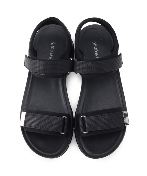 SHOO・LA・RUE（シューラルー）の「◆大人のテープ使い 疲れにくいスポーツサンダル（サンダル・レディース・ブラック/シルバー/シルバー系・45/35）」の8枚目の写真