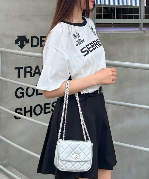 INGNI（イング）の「裾ゴムスポーツロゴ配色Tシャツ（Tシャツ/カットソー・レディース・ブルー系2/ブラック×ホワイト/ホワイト×ブラック・M）」の7枚目の写真