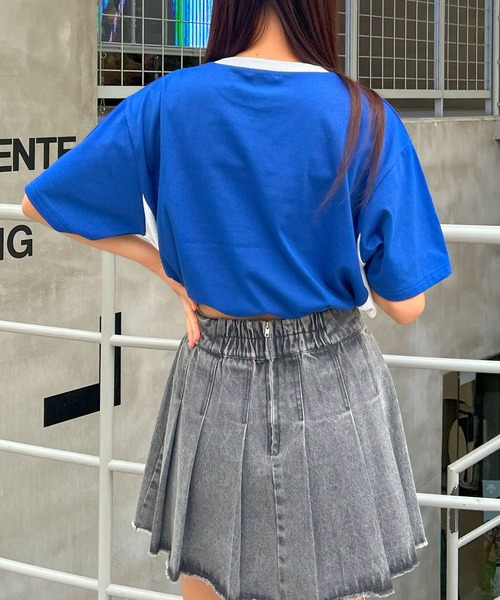 INGNI（イング）の「裾ゴムスポーツロゴ配色Tシャツ（Tシャツ/カットソー・レディース・ブルー系2/ブラック×ホワイト/ホワイト×ブラック・M）」の22枚目の写真