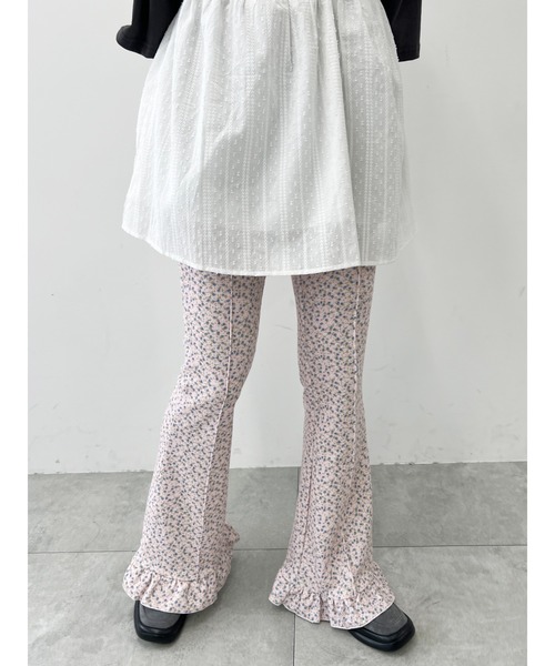 WC(ダブル シー)の「フラワーフリルフレアパンツ(その他パンツ・レディース・ホワイト/グリーン/ピンク・FREE)」の8枚目の写真