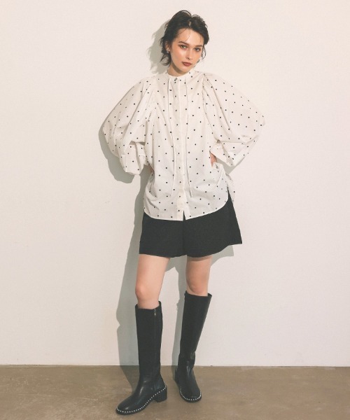 DONOBAN(ドノバン)の「フラワーキルティングショートパンツ(その他パンツ・レディース・ブラック/ホワイト・ONE)」の8枚目の写真