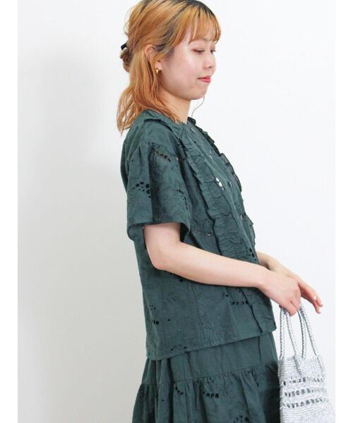 Samansa Mos2（サマンサ モスモス）の「カットワーク刺繍フリルブラウス（シャツ/ブラウス・レディース・ブラック/オフホワイト/グリーン・F）」の3枚目の写真