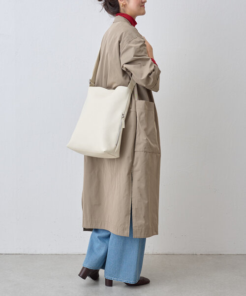 LIVETART(リヴェタート)の「《LIVETART》 2WAYトートバッグ(トートバッグ・レディース・アイボリー/ブラック・FREE)」の9枚目の写真