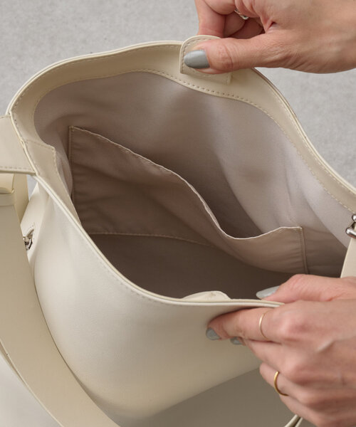 LIVETART(リヴェタート)の「《LIVETART》 2WAYトートバッグ(トートバッグ・レディース・アイボリー/ブラック・FREE)」の20枚目の写真