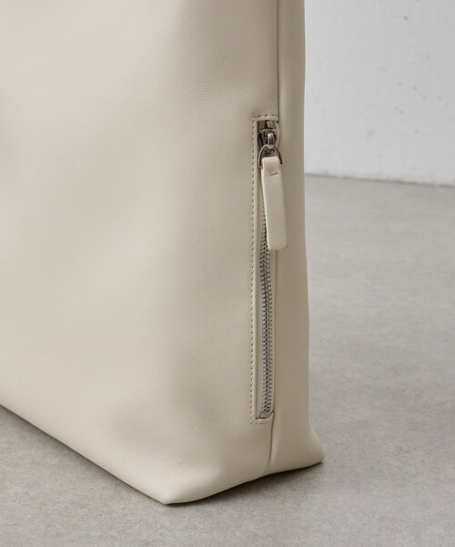 LIVETART(リヴェタート)の「《LIVETART》 2WAYトートバッグ(トートバッグ・レディース・アイボリー/ブラック・FREE)」の21枚目の写真