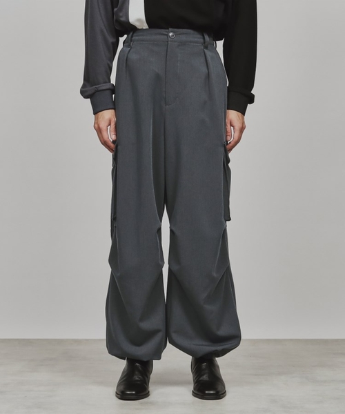 tk.TAKEO KIKUCHI（ティーケータケオキクチ）の「ワイドカーゴスラックス（カーゴパンツ・メンズ・チャコールグレー/ダークグリーン/ブラック・01/02/03）」の7枚目の写真