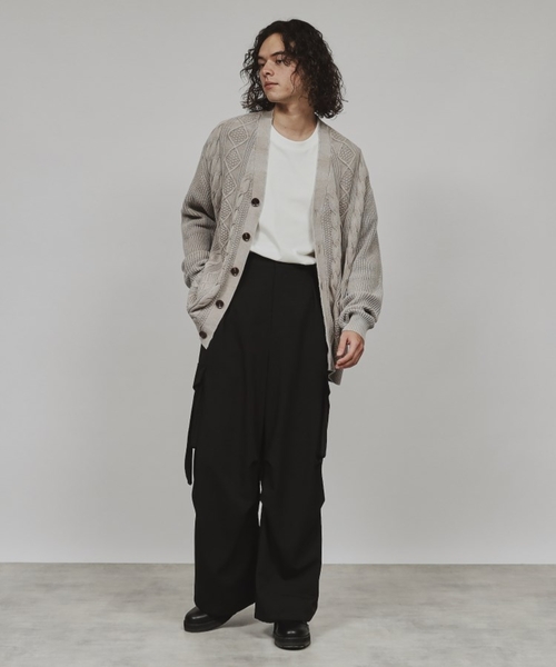 tk.TAKEO KIKUCHI（ティーケータケオキクチ）の「ワイドカーゴスラックス（カーゴパンツ・メンズ・チャコールグレー/ダークグリーン/ブラック・01/02/03）」の5枚目の写真