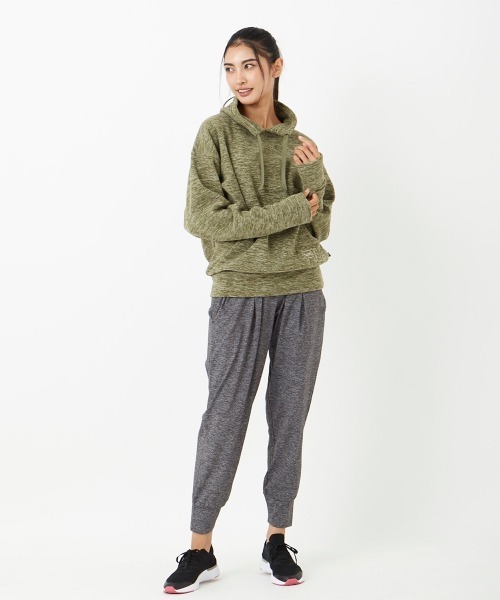 FILA(フィラ)の「杢フリーストレーナー 杢調スウェット(スウェット・レディース・グレー/カーキ/ライトピンク/ブラック・SMALL/MEDIUM/LARGE/X-LARGE)」の20枚目の写真