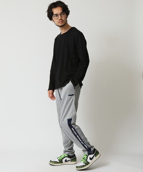 ARCADE(アーケード)の「選べる襟首 ワッフルサーマル クルーネック&ヘンリーネック ロングスリーブカットソー(Tシャツ/カットソー・メンズ・ブラック系1/グレー系1/ブラック系2/ホワイト系1/ホワイト系2/グレー系2・M/L/LL)」の22枚目の写真